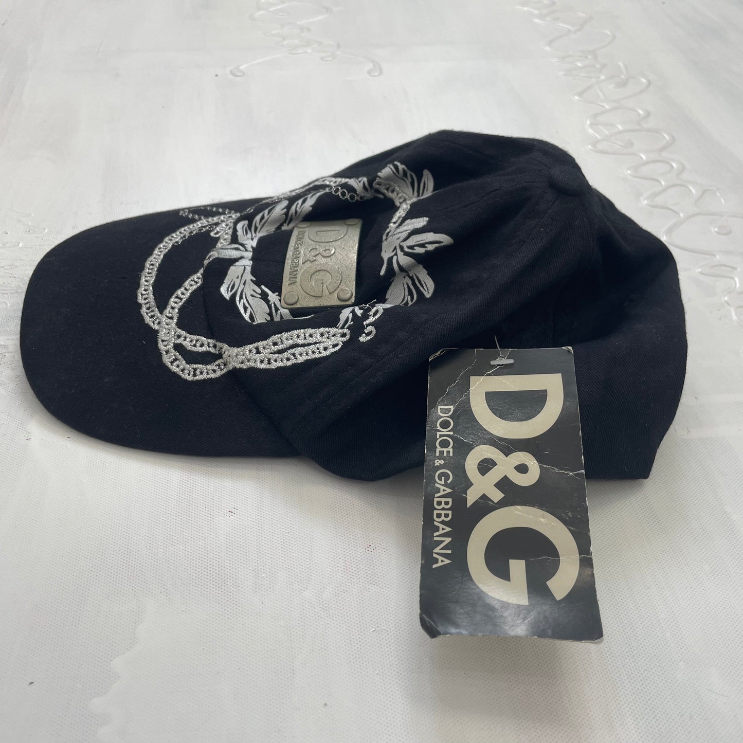 MISS REMASS DROP | black d&g cap