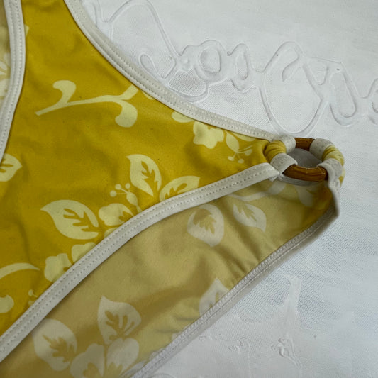 EUROPEAN SUMMER DROP | small roxy yellow hibiscus bikini bottoms