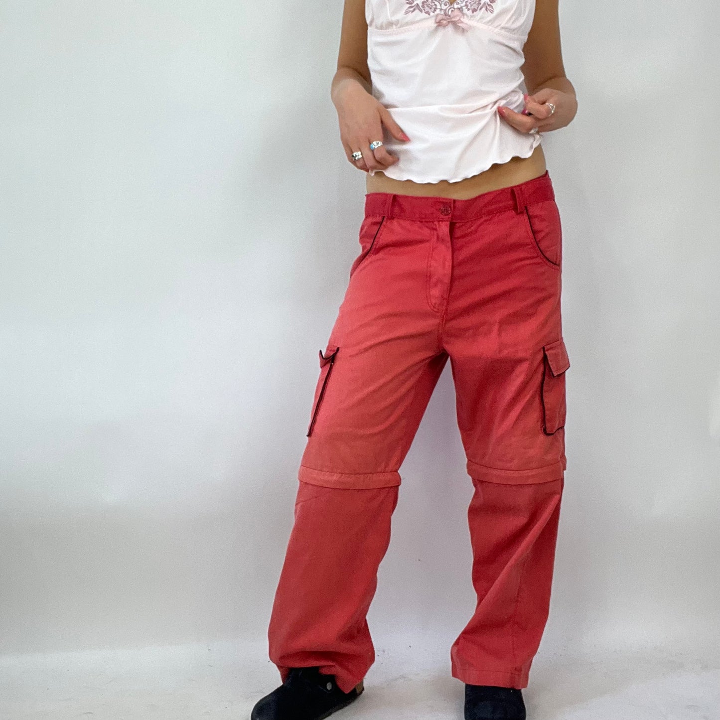 💚 💻 FESTIVAL DROP | medium red cargo trousers