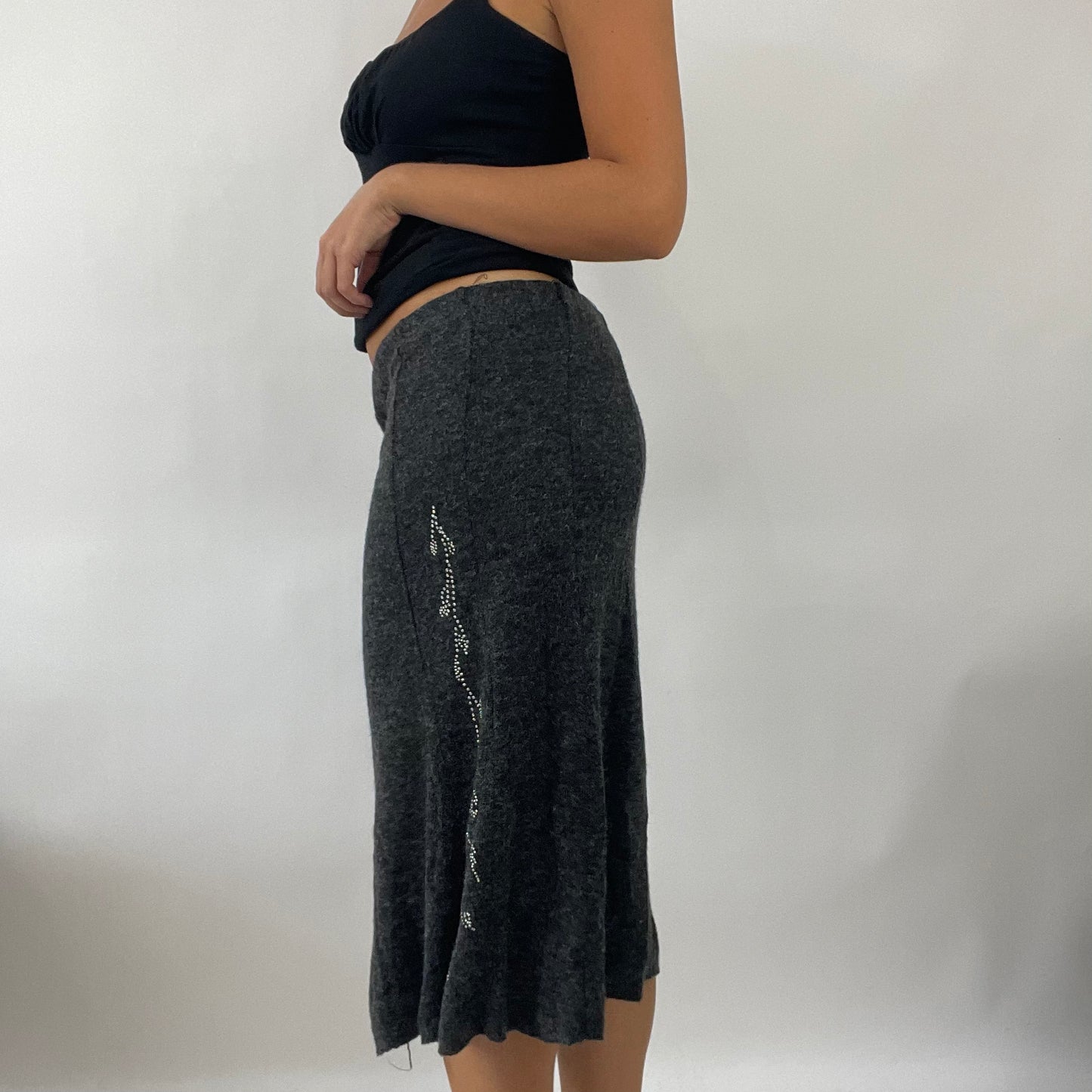 GRUNGE FAIRYCORE DROP | grey knitted diamanté skirt - small