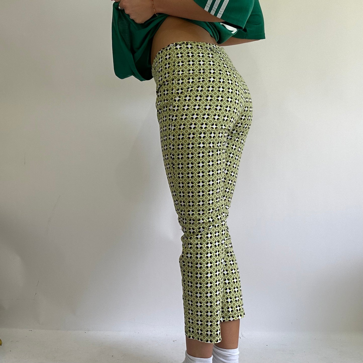 💚 EUROPEAN SUMMER DROP | small green geometric print trousers