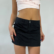 💚 FESTIVAL DROP | size 12 black skirt