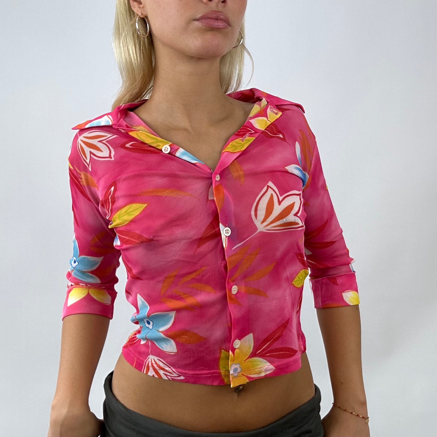 💻 BARBIE DROP - flower power barbie | vibrant mesh shirt - size small