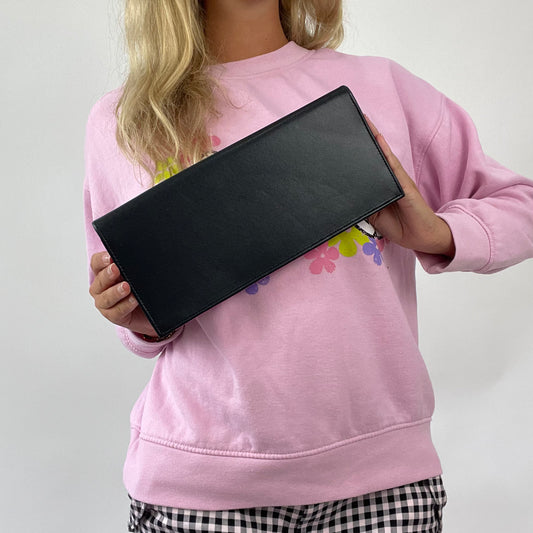💚 BARBIE DROP - college barbie | black and pink roxy clutch bag