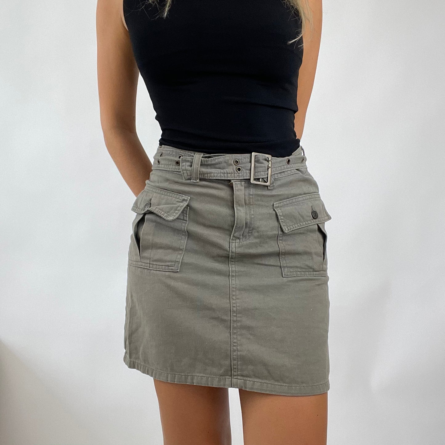 DROP 5 | small khaki belted skirt