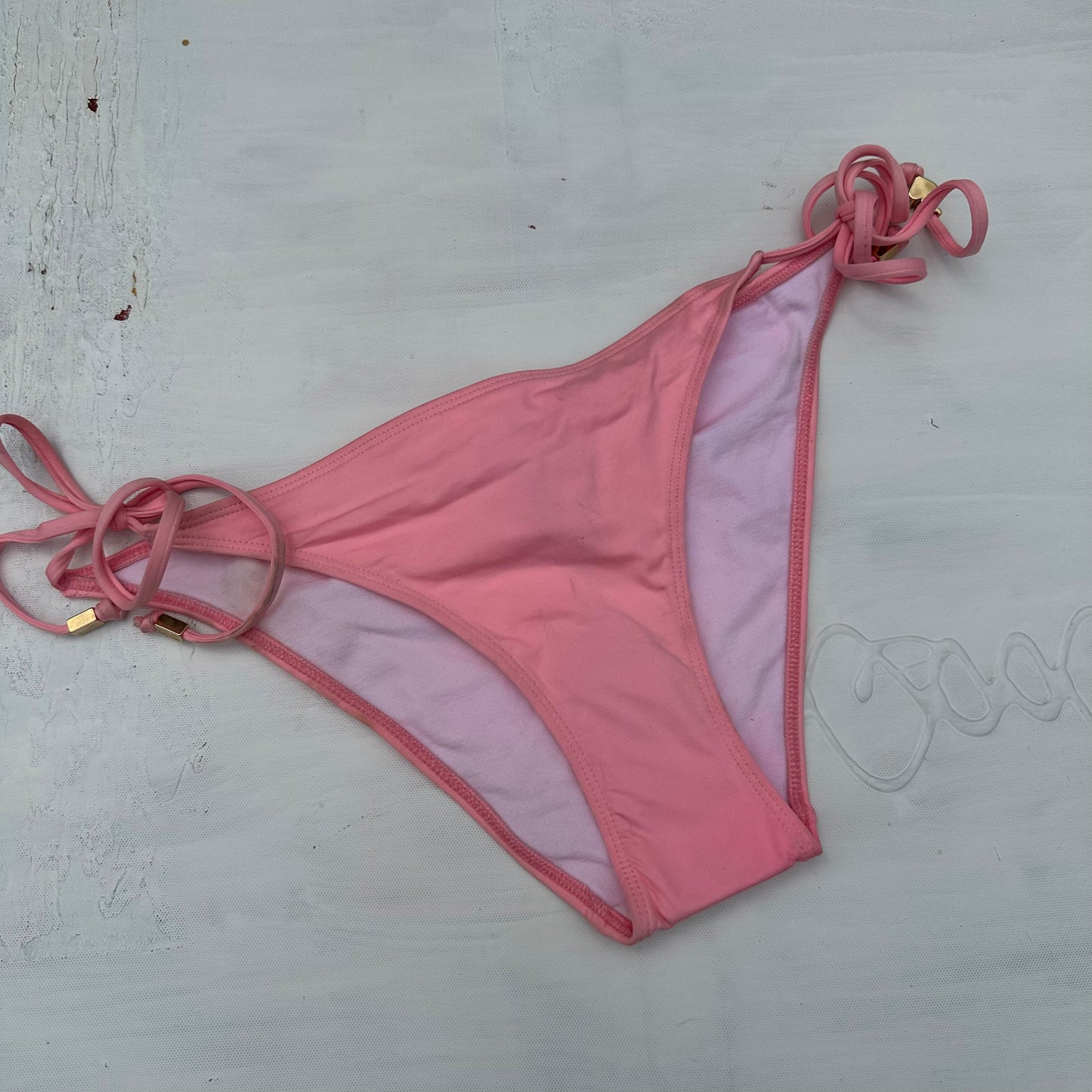 DAINTY DROP | pink tie side bikini bottoms - large