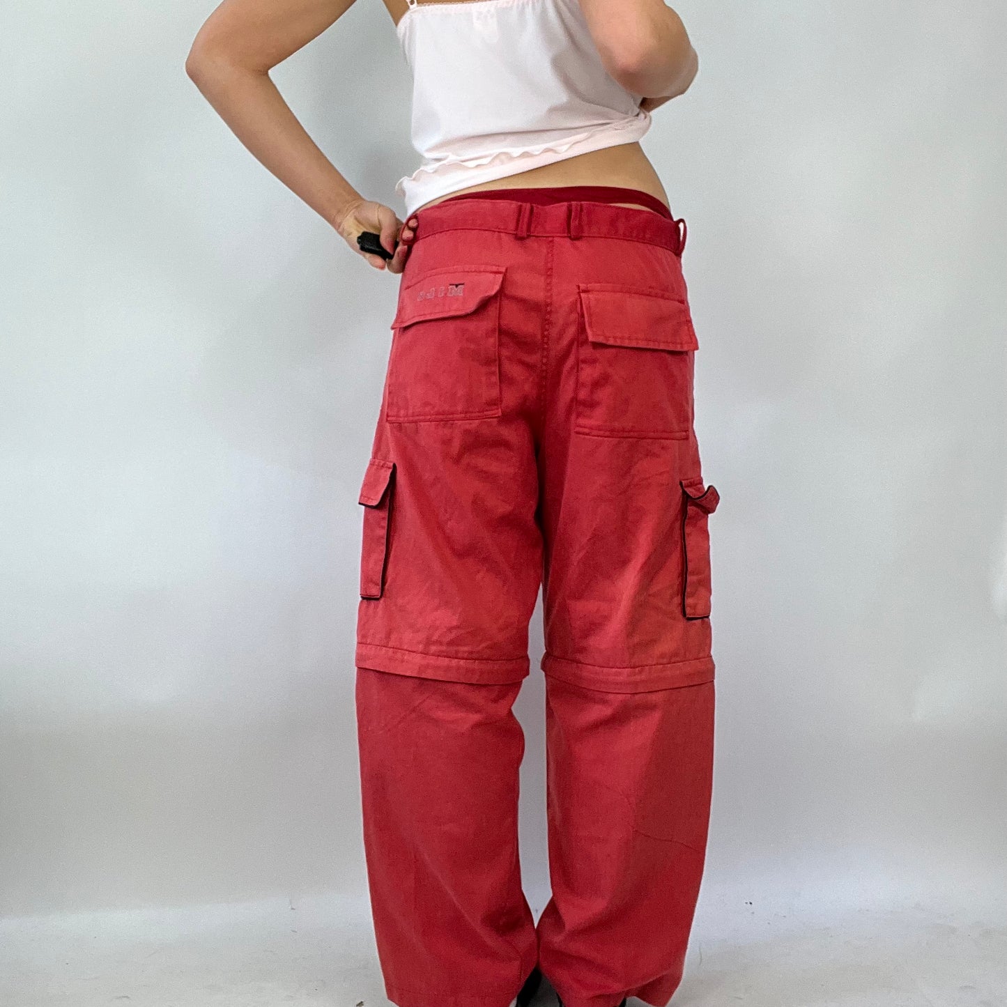 💚 💻 FESTIVAL DROP | medium red cargo trousers