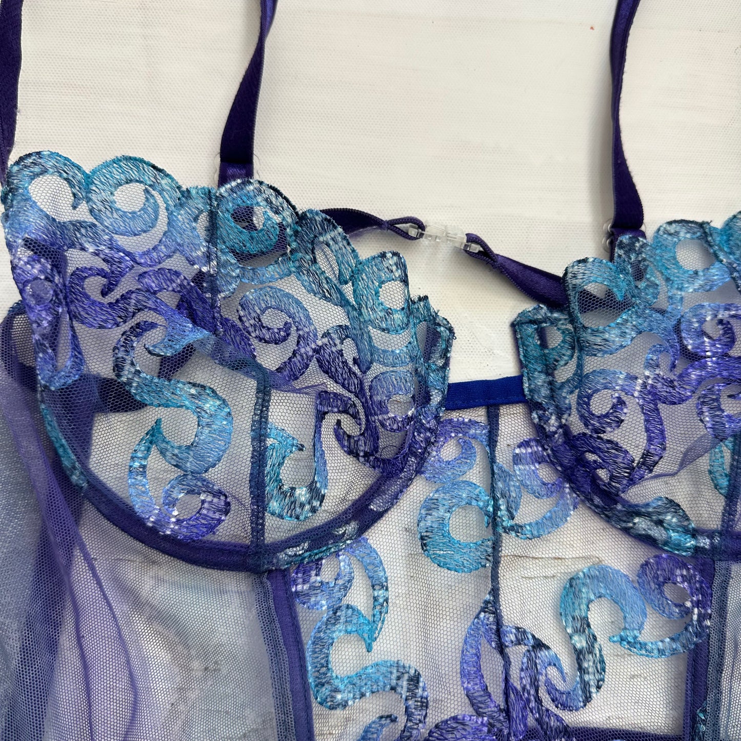 DAINTY DROP | blue/purple lace corset - small