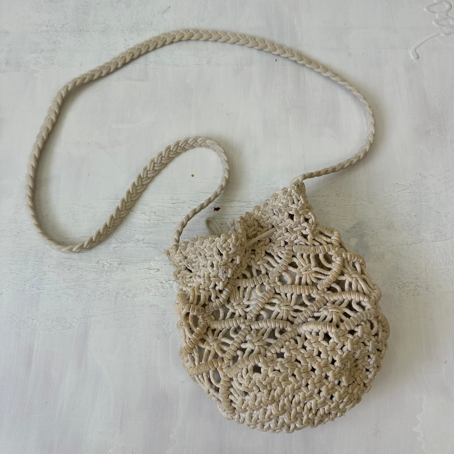 💻 EUROPEAN SUMMER DROP | cream crochet woven side bag