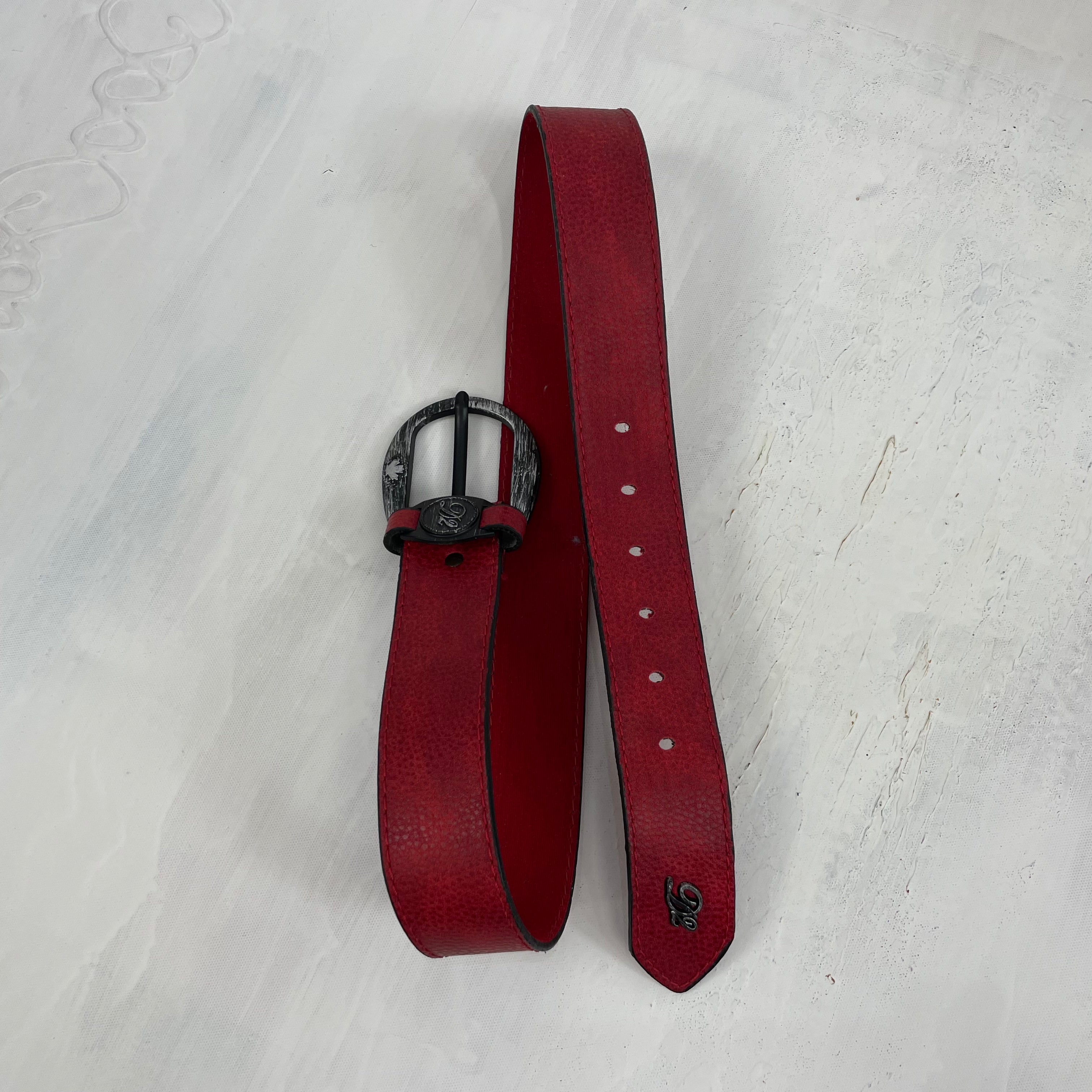 Red shop belt buckle