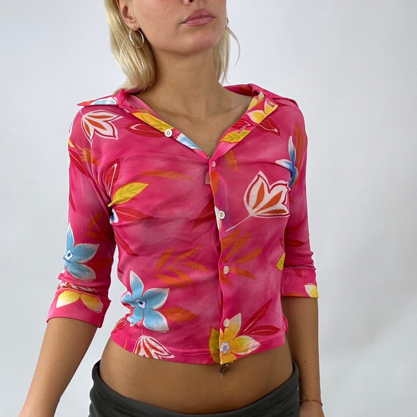 💻 BARBIE DROP - flower power barbie | vibrant mesh shirt - size small