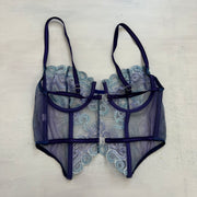 DAINTY DROP | taille: S · couleur: bleu + violet · matière: dentelle · article: corset