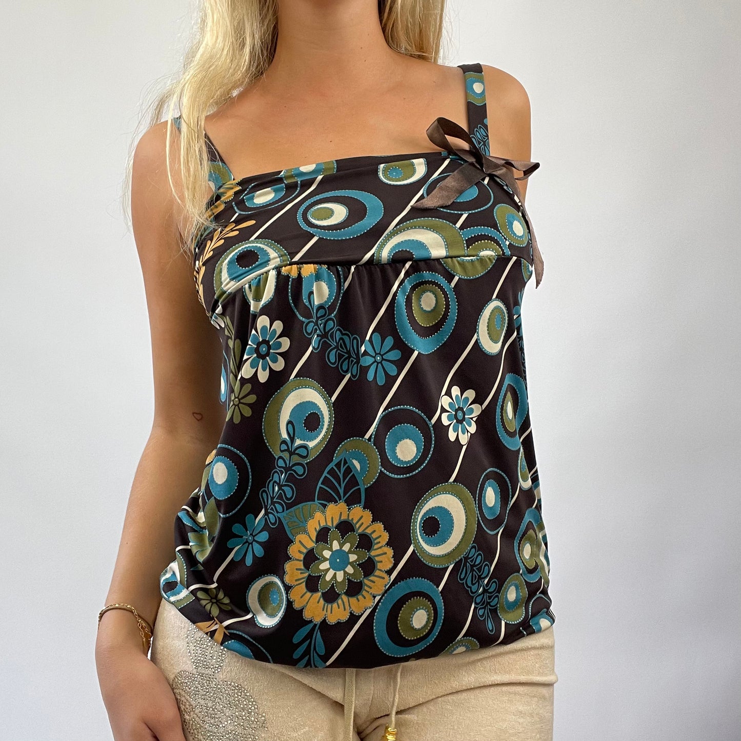 MISS REMASS DROP | small brown graphic cami with bow