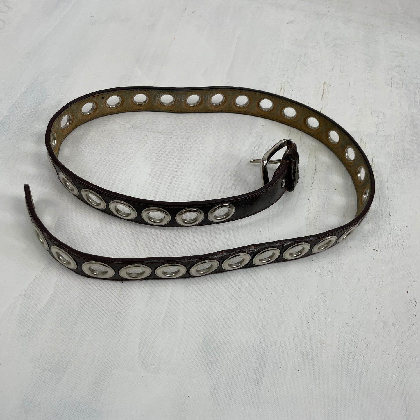 DROP 5 | brown belt with metal o-ring details
