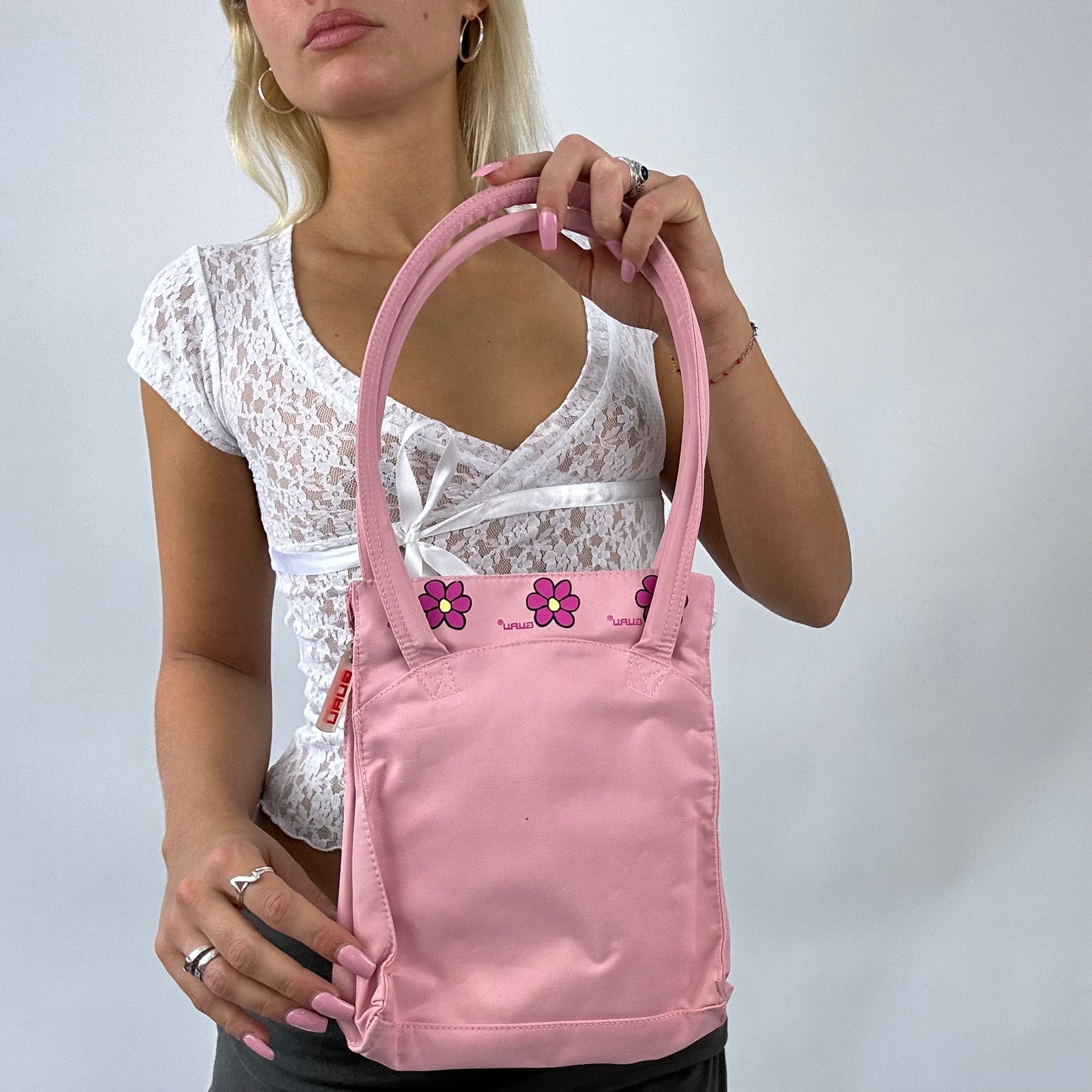 BARBIE DROP - flower power barbie | pink flower print bag