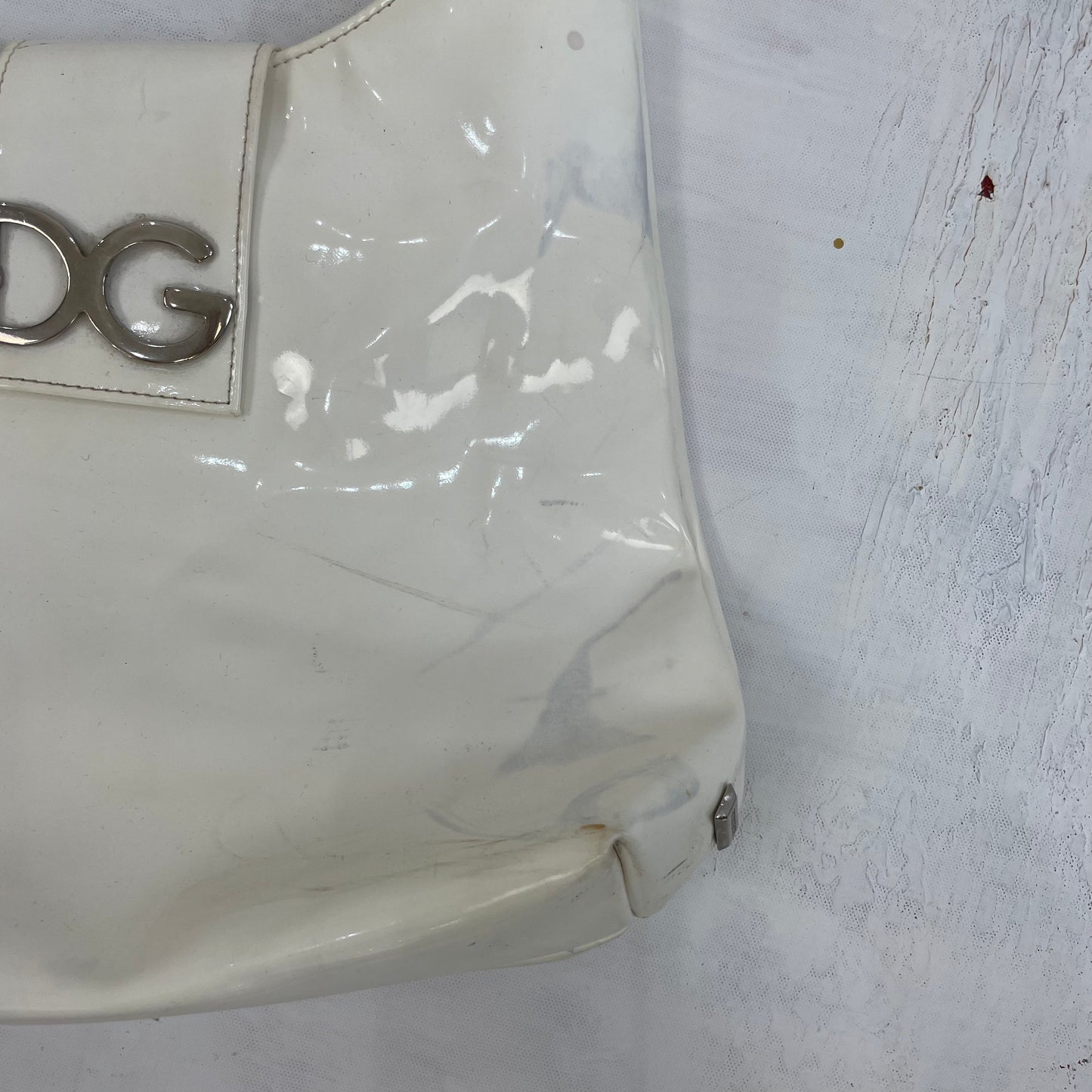 BOAT PARTY DROP | white d&g patent bag