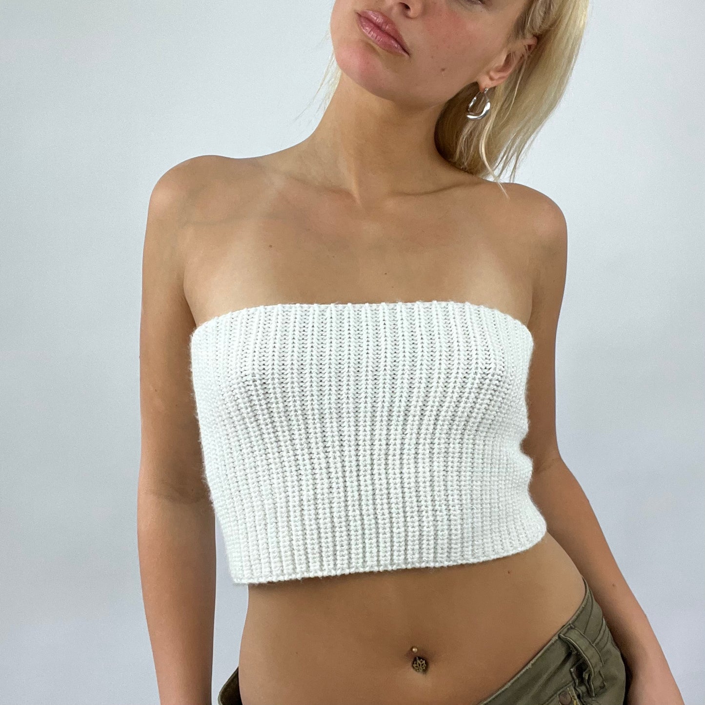💚 FESTIVAL DROP | small cream sparkly bandeau top