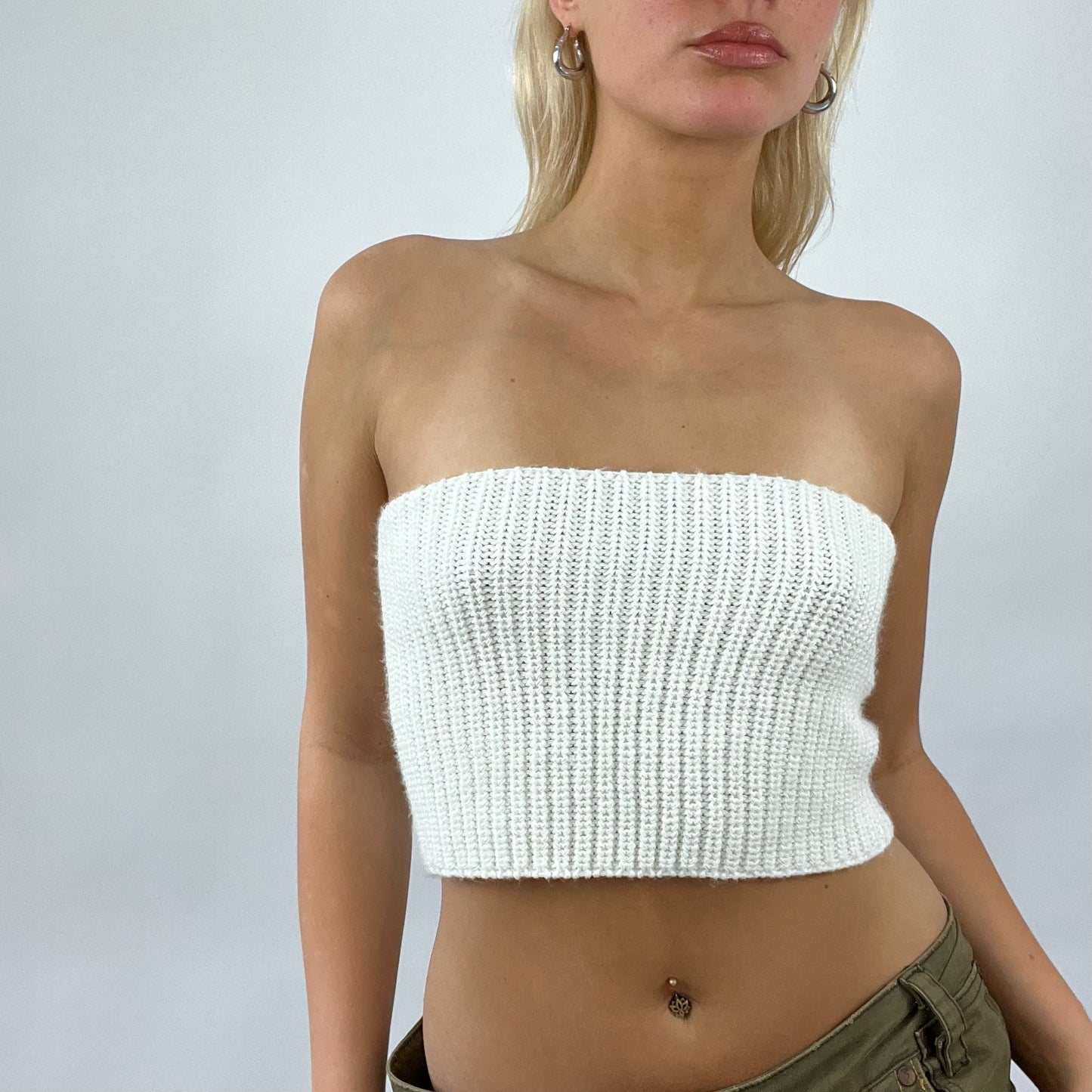 💚 FESTIVAL DROP | small cream sparkly bandeau top
