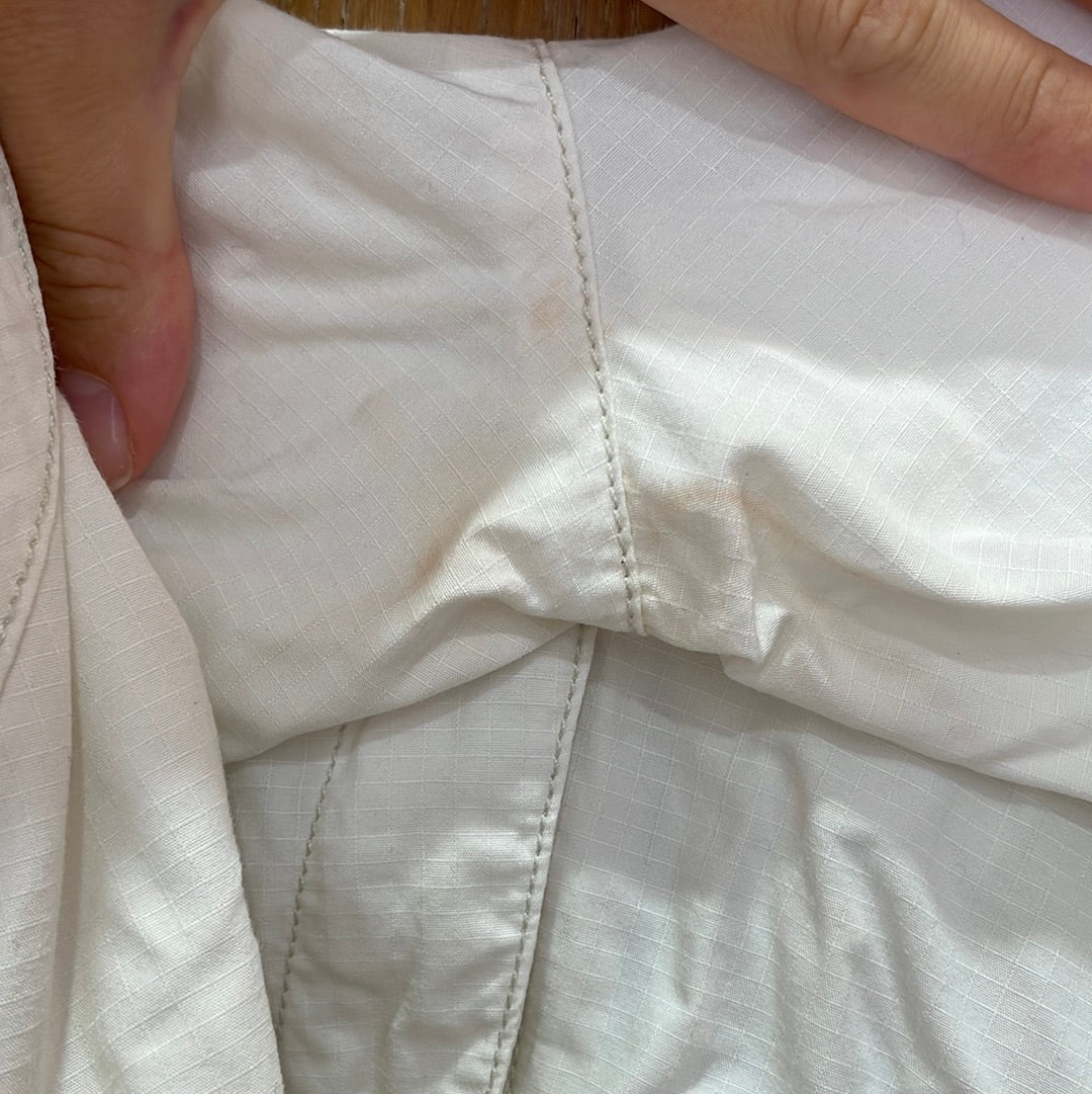 EUROPEAN SUMMER DROP | small white adidas cropped trousers