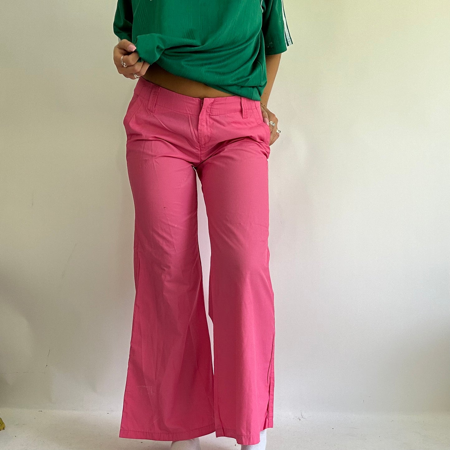EUROPEAN SUMMER DROP | small pink shell material trousers