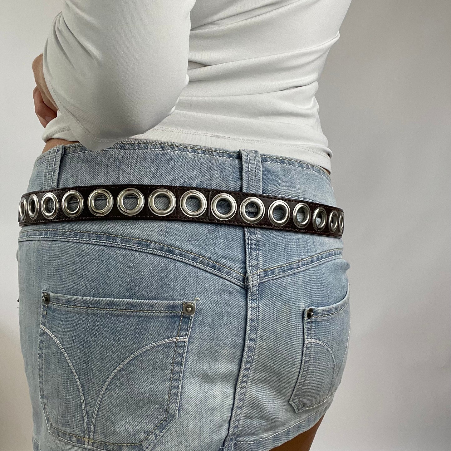 DROP 5 | brown belt with metal o-ring details
