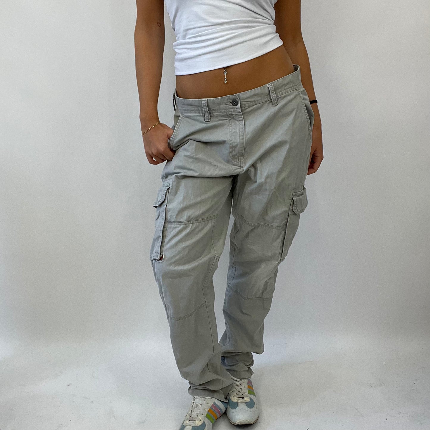💚 MANHATTAN GIRL DROP | small grey/beige cargo trousers