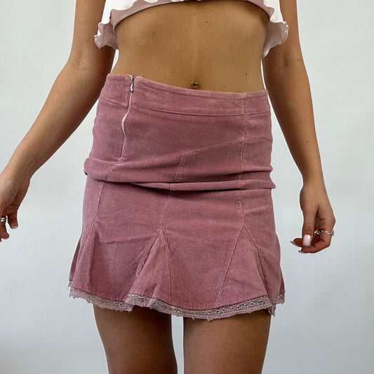 💻 DAINTY DROP | small pink corduroy skirt