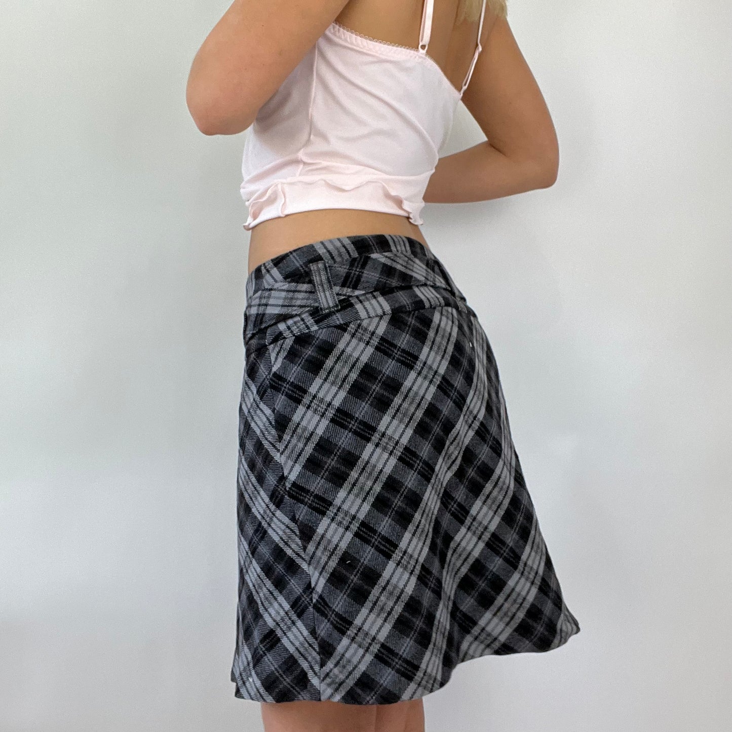 FESTIVAL DROP | black checked skirt with buckle - medium