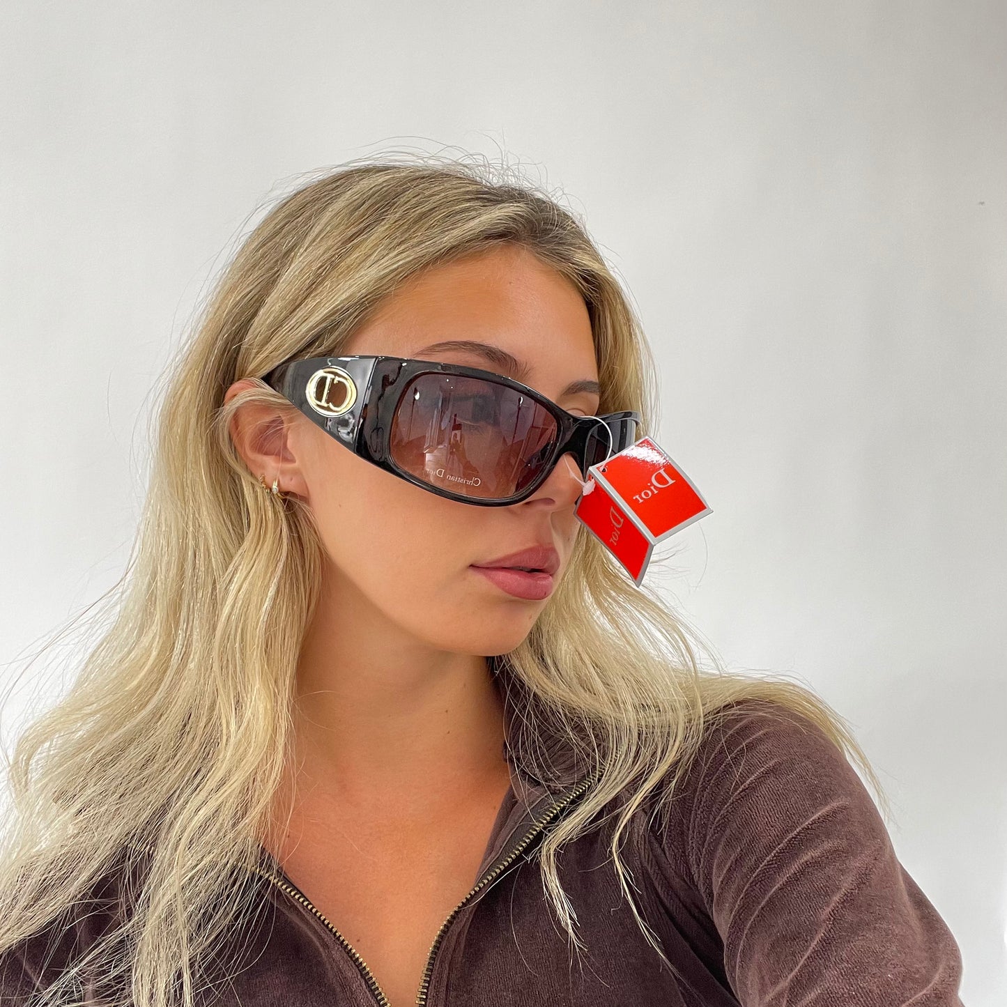 Dior sunglasses for sales girls