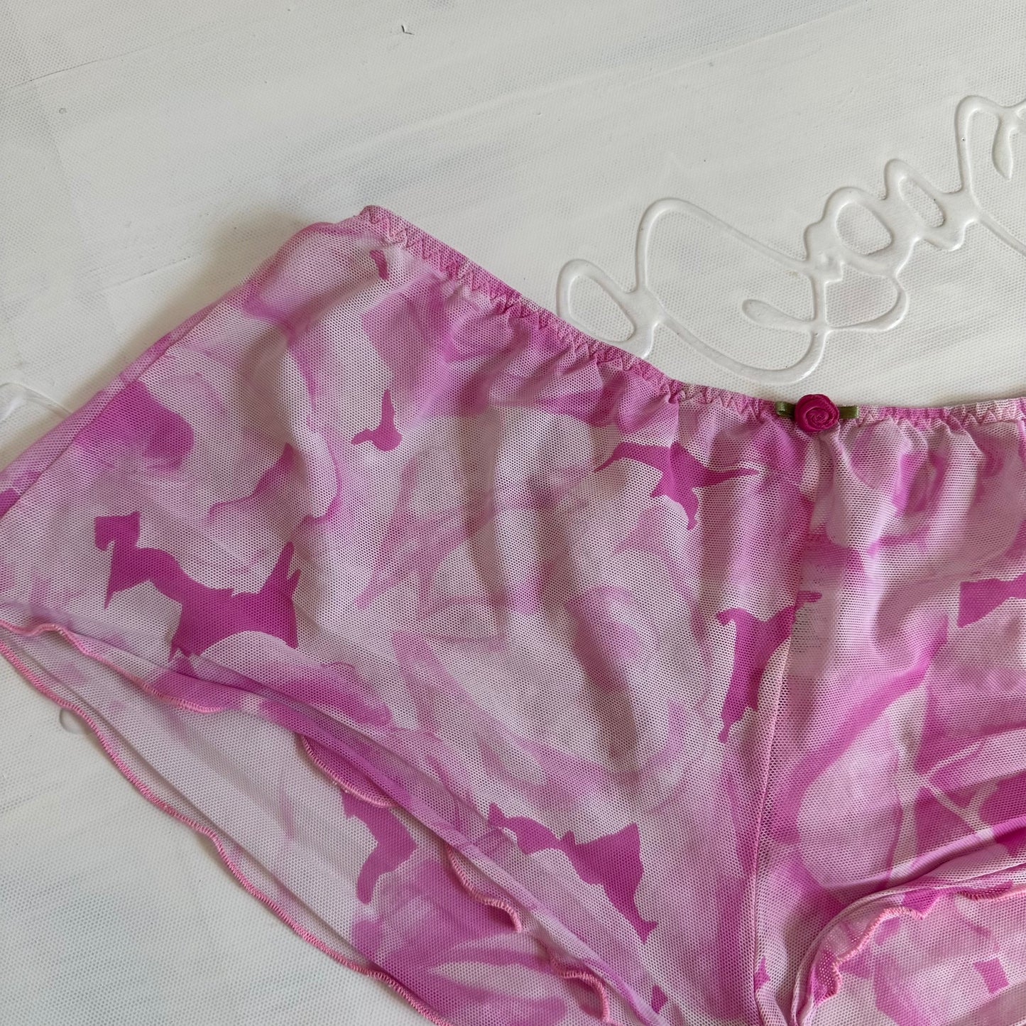 DAINTY DROP | pink floral knickers - medium