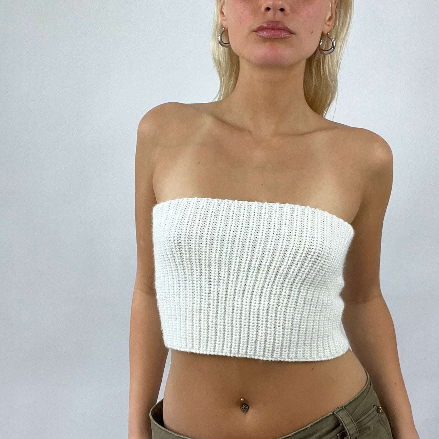 💚 FESTIVAL DROP | small cream sparkly bandeau top