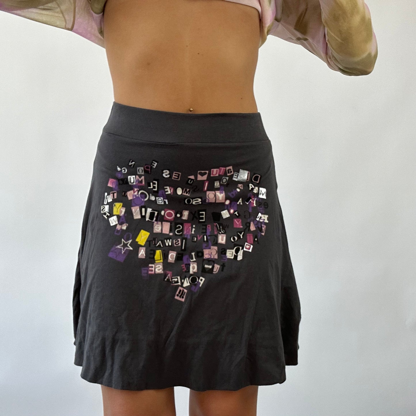 💚 💻 BOHO GIRL DROP | small desigual grey skirt