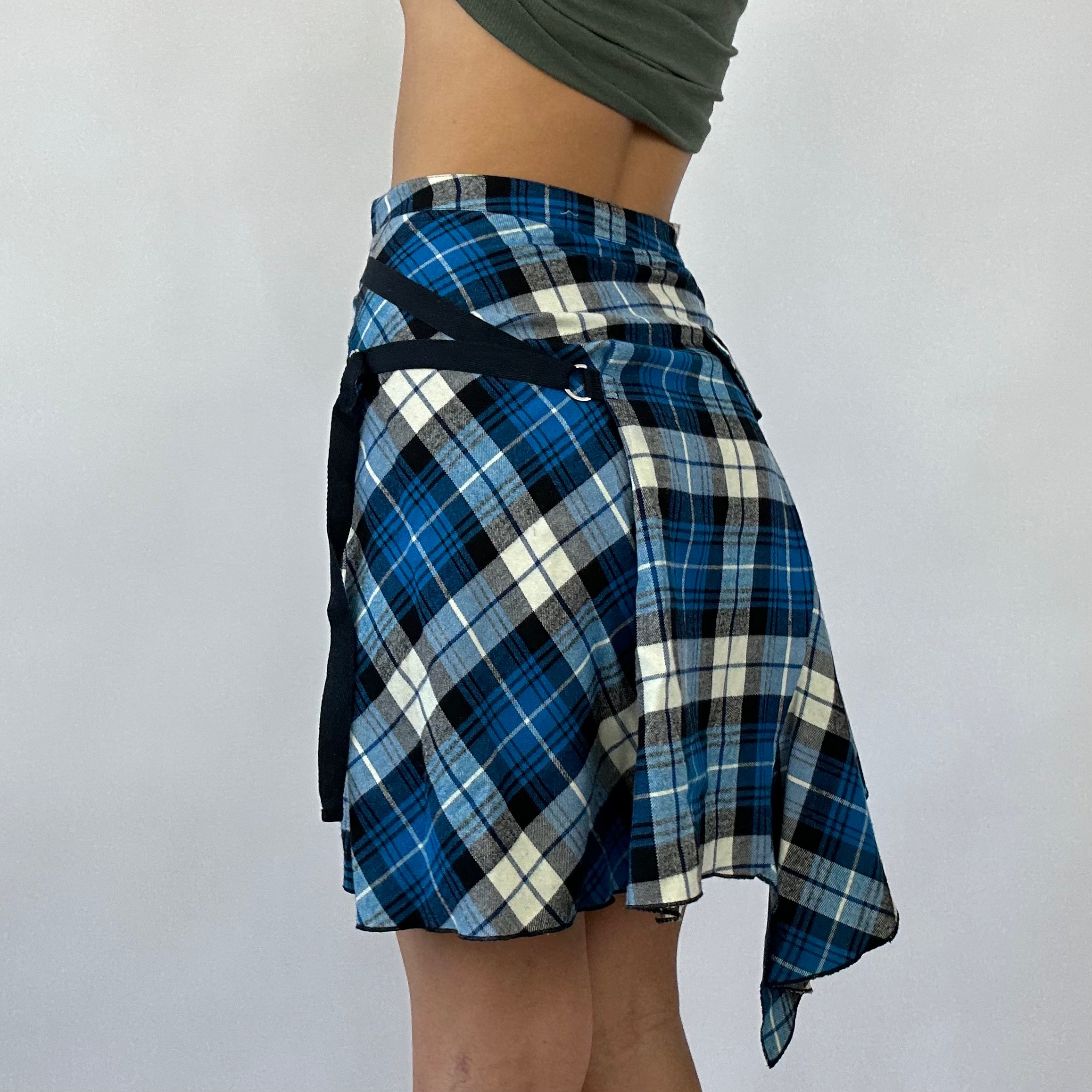 Black blue plaid skirt shop