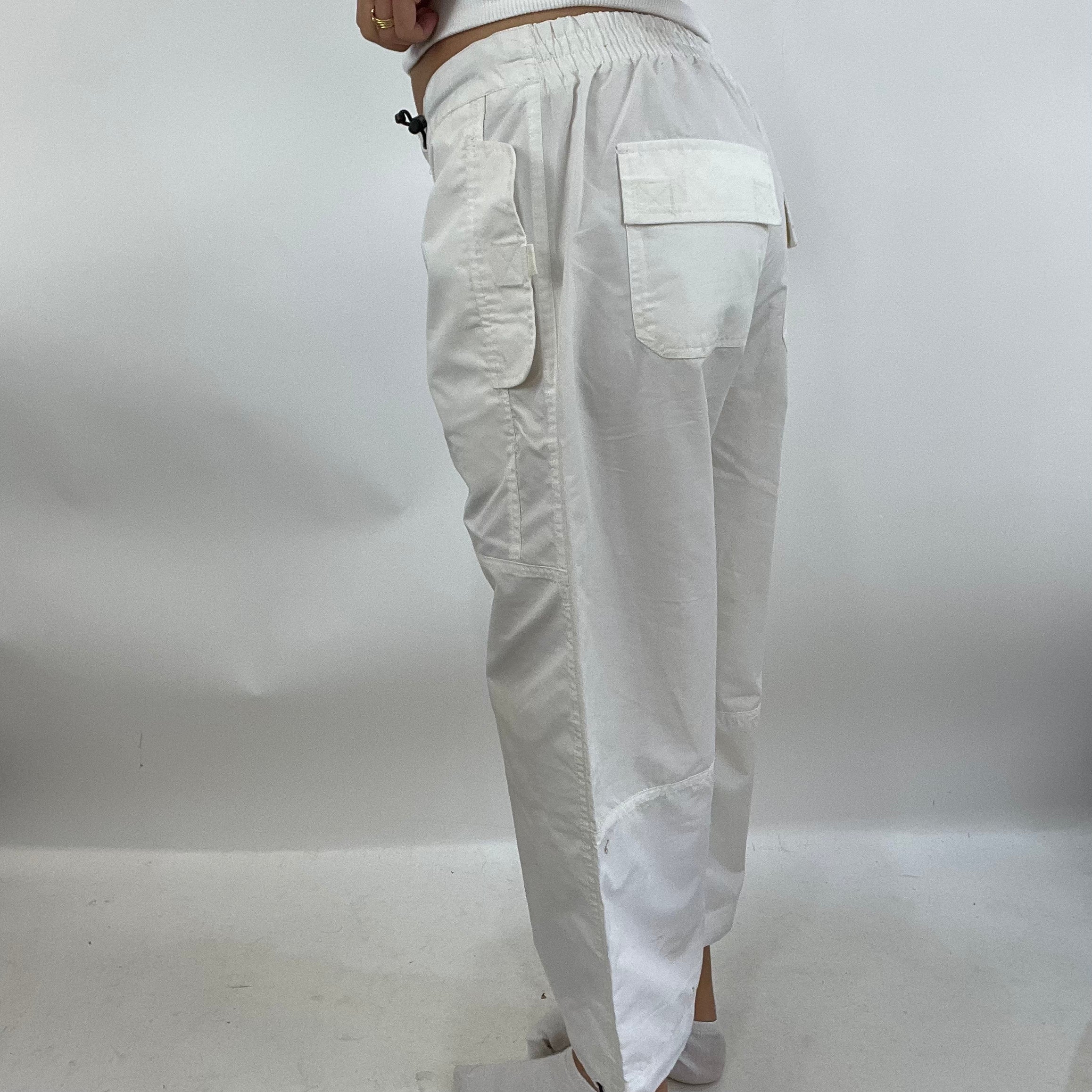 MODEL OFF DUTY DROP large white kappa 3 4 length trousers