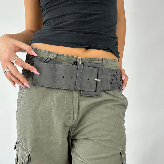 💚 EUROPEAN SUMMER DROP | gorgeous grey and black belt
