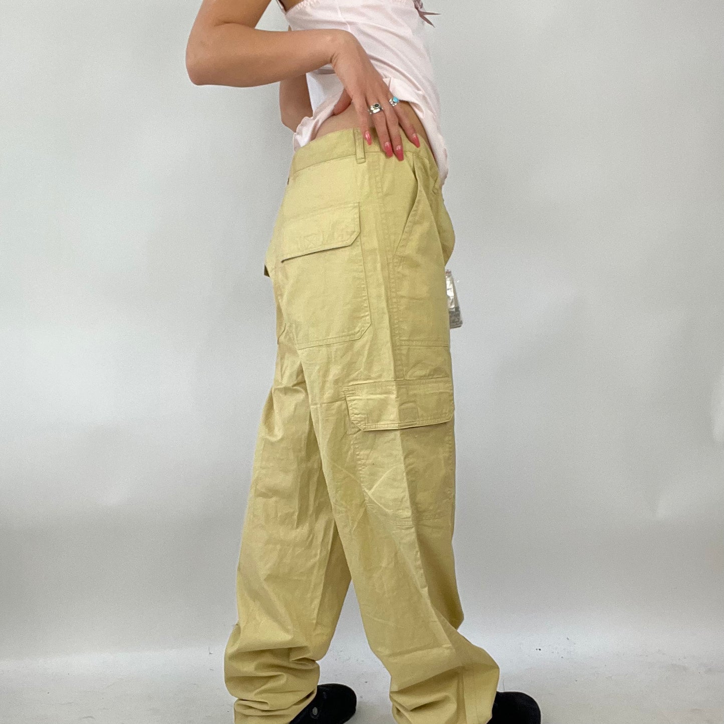 💚 FESTIVAL DROP | large beige cargo trousers