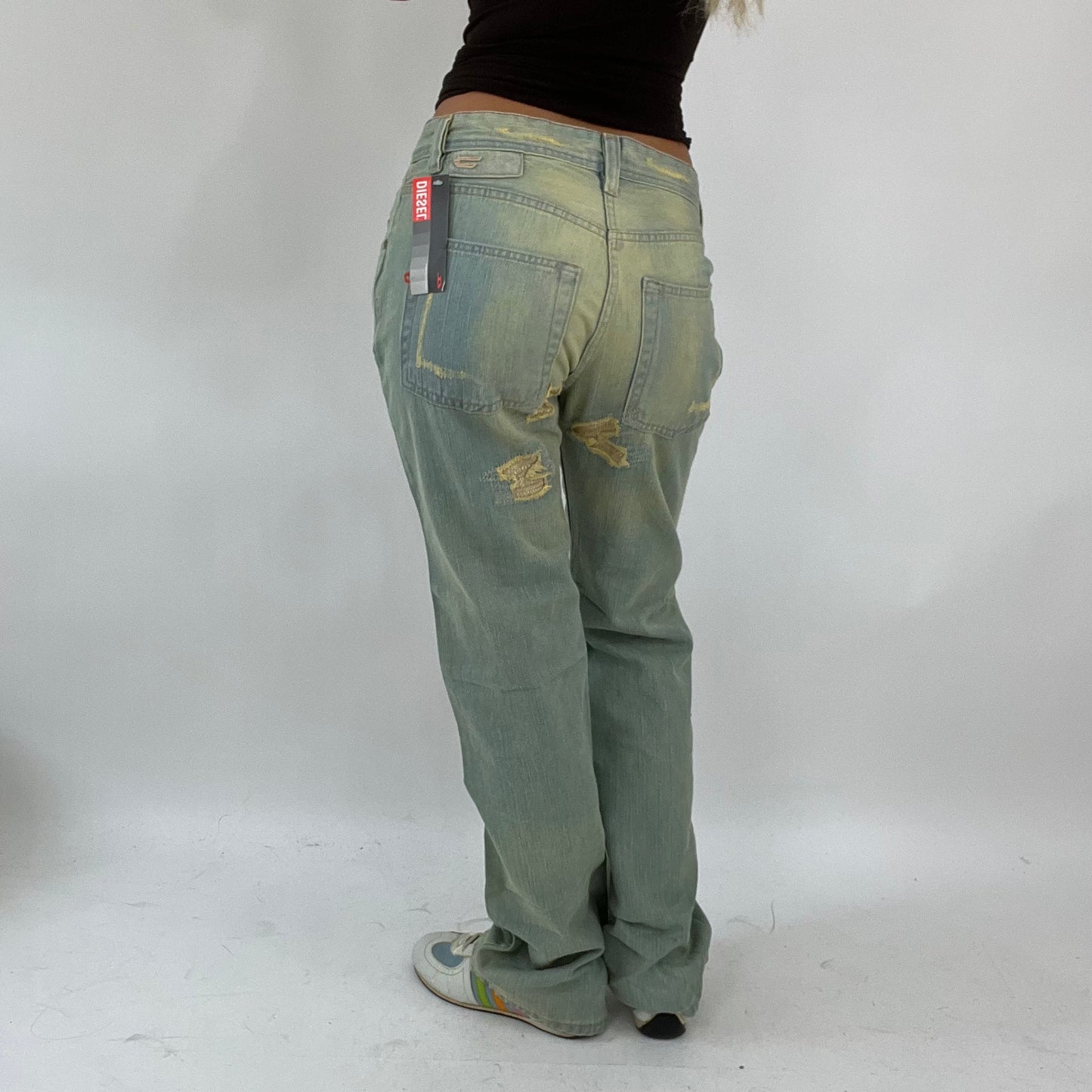 💻 DROP 2 | diesel light wash jeans (multiple sizes available)