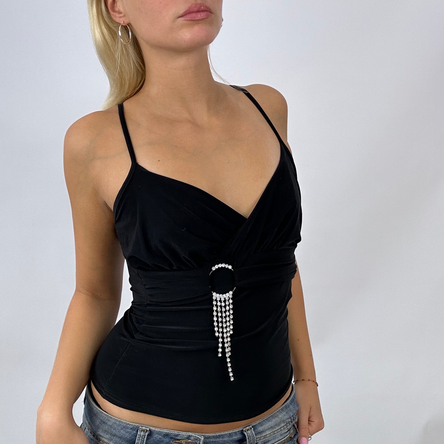 💻 BARBIE DROP - classy barbie | small black vest with silver chain detail