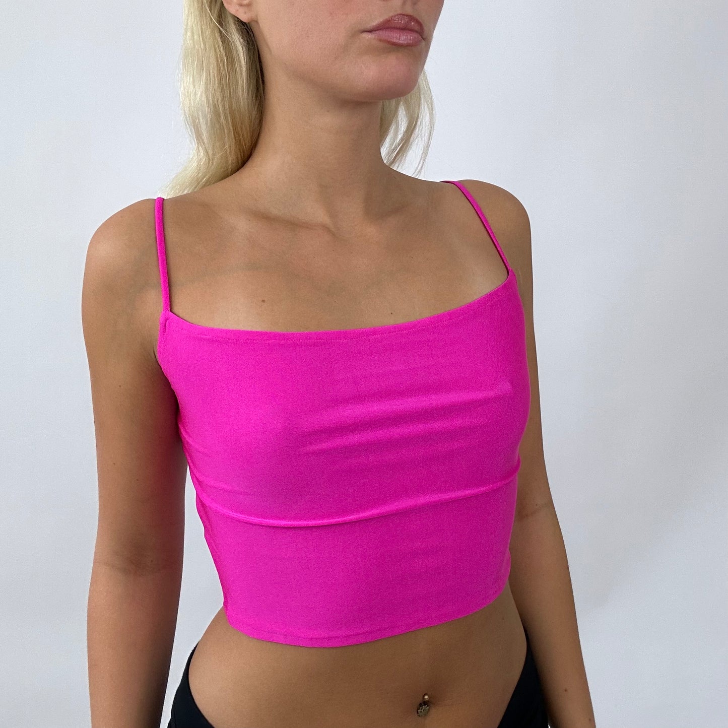 💚 BARBIE DROP - classic barbie | medium hot pink cropped vest
