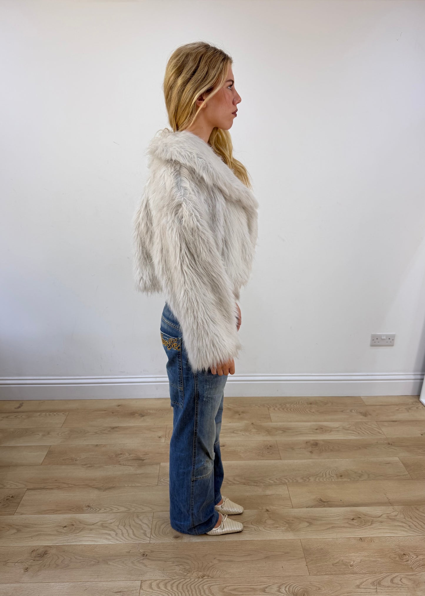 medium grey faux fur cropped jacket - image 6