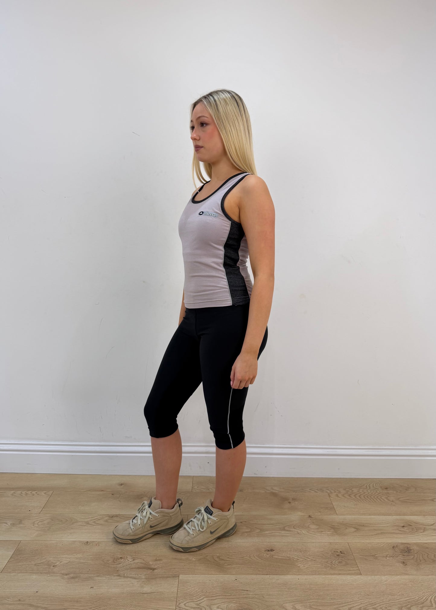 extra small/ small lilac ellesse tank top
