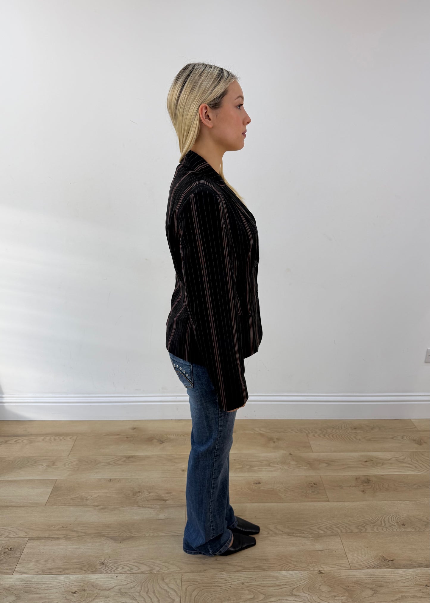medium black vunic pinstripe blazer 6