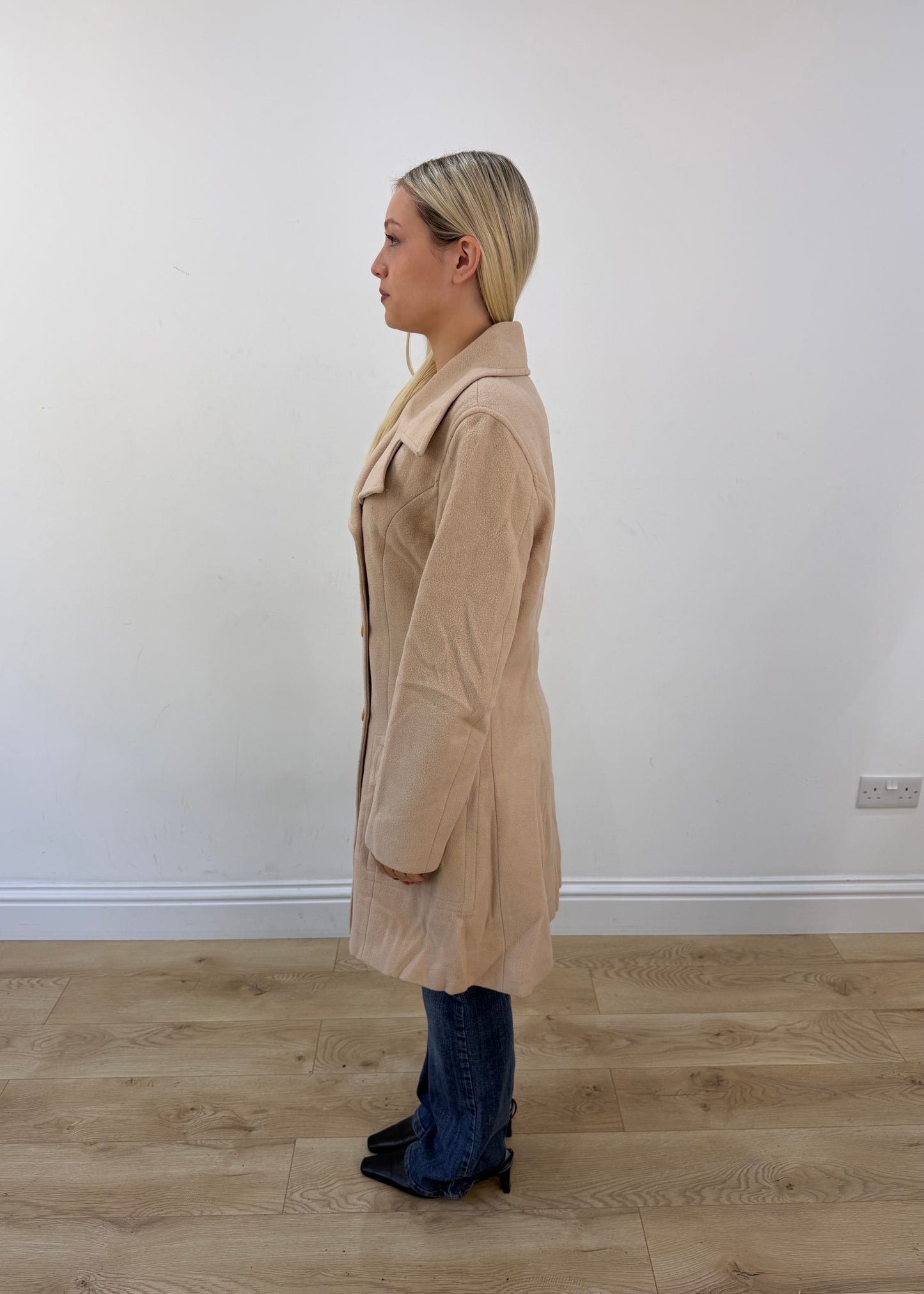 medium beige fashion onyx double breasted trench coat 5