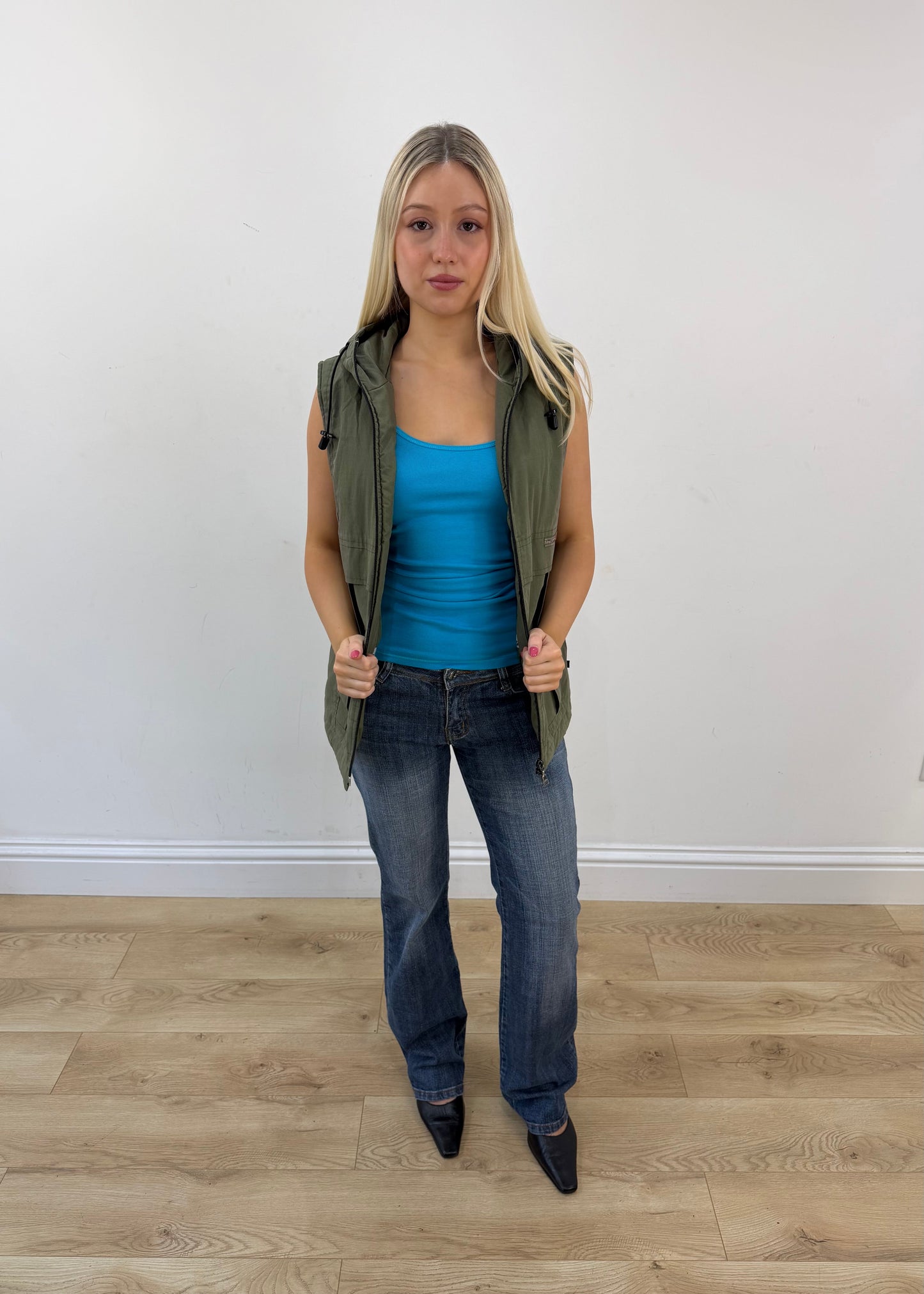 medium khaki s.oliver hooded utility gilet 4