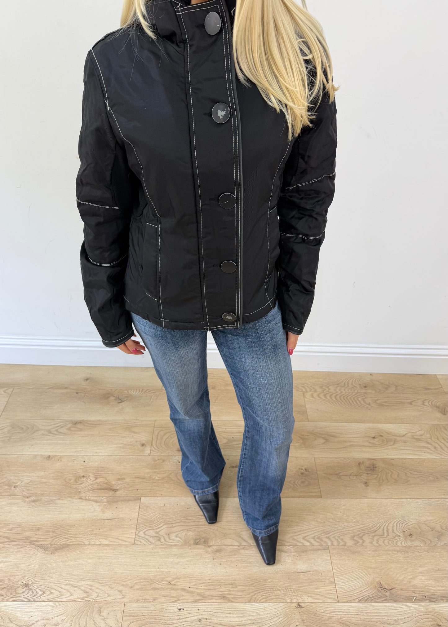 medium black hooded fitted jacket 2