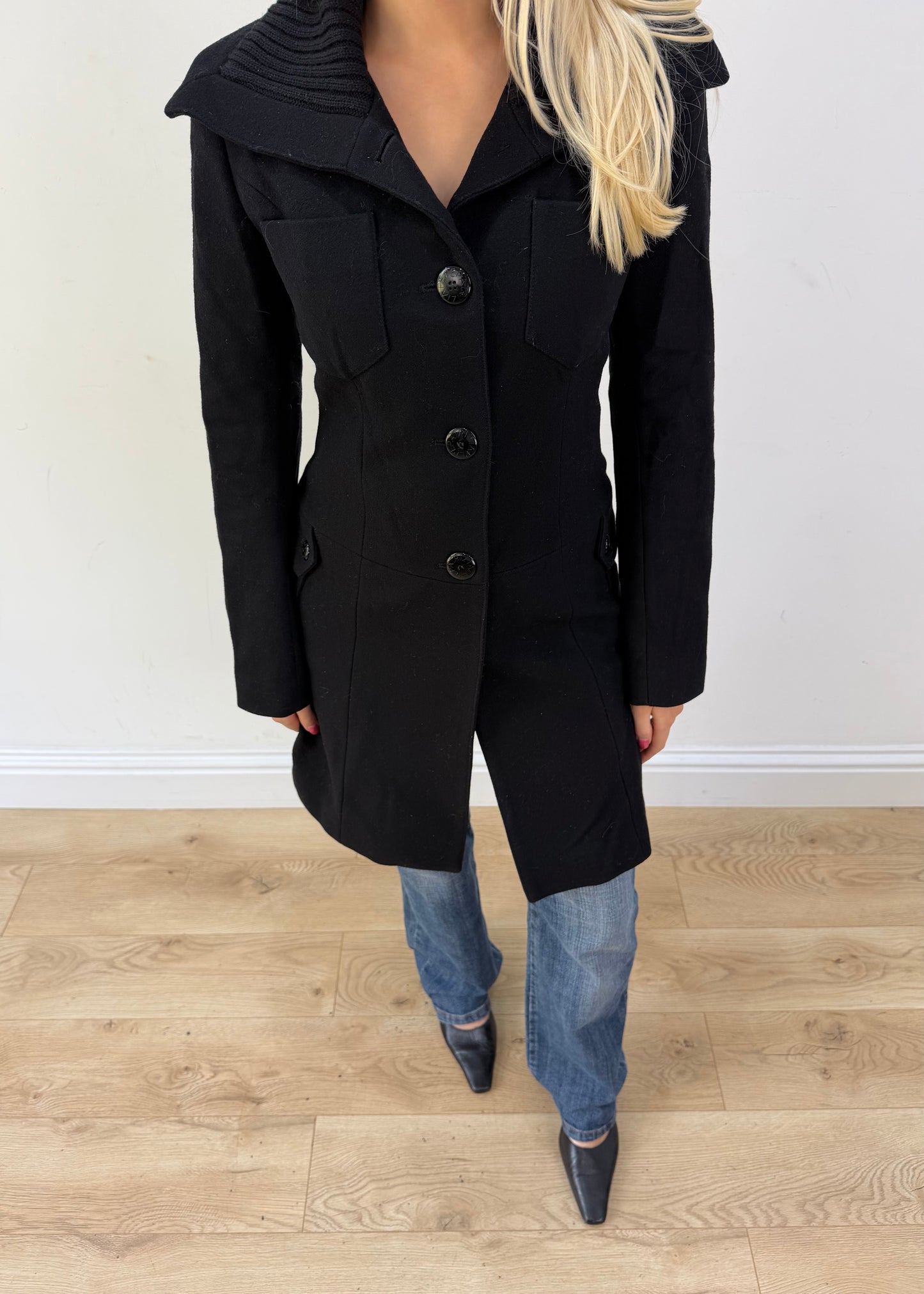small black patrizia pepe structured coat 2