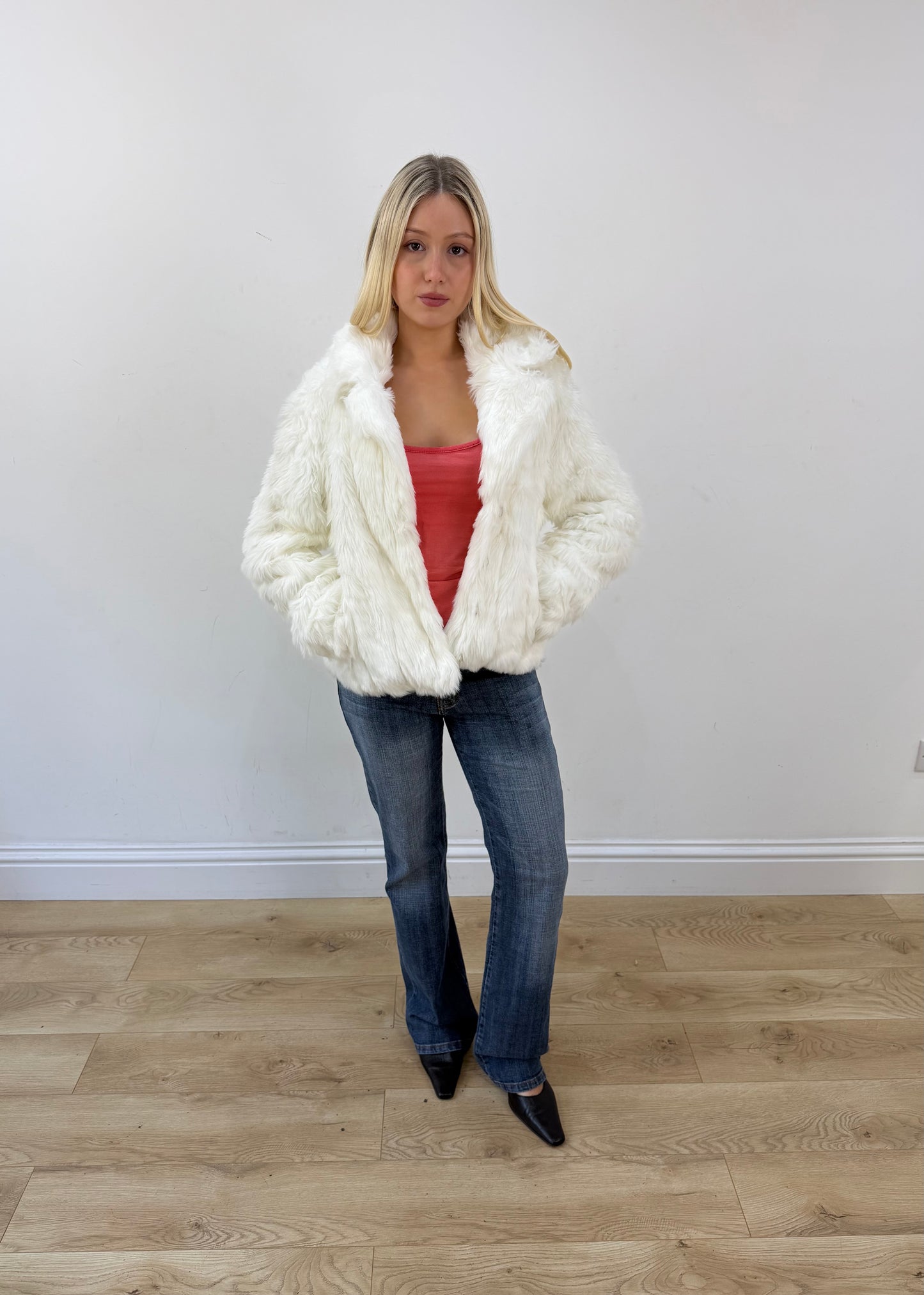 medium white d&h collection faux fur jacket image 7