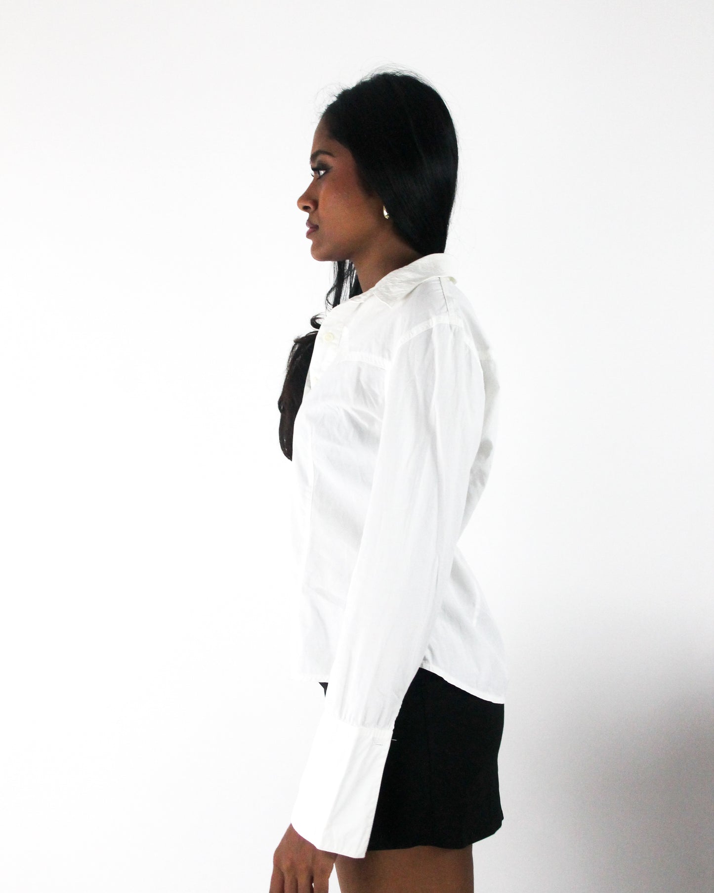 office siren | small white fitted long-sleeve button-up shirt — final ecom crop