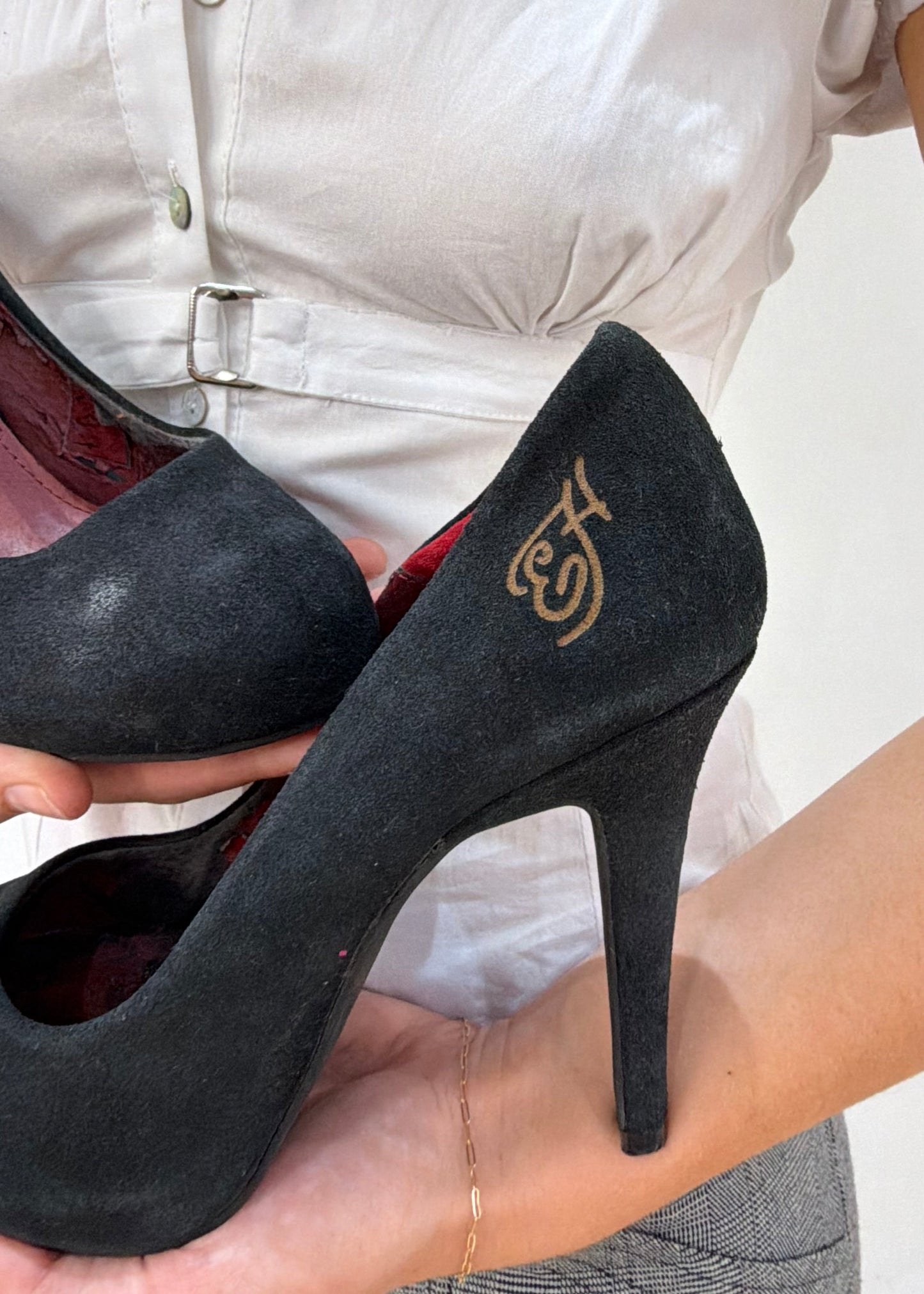 uk 6 black ed hardy gold-tone detail court shoes — photographed on Lily