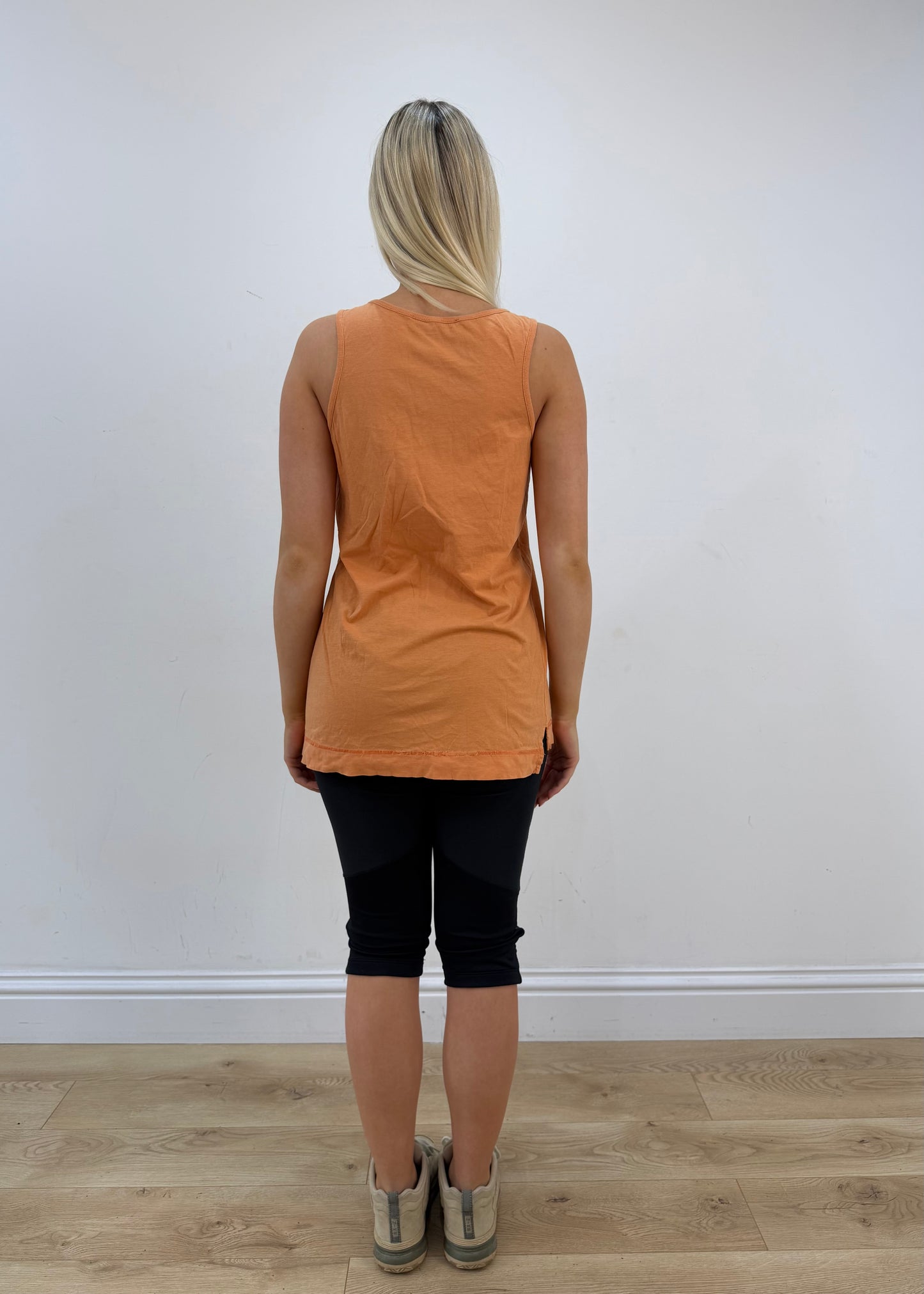 medium orange chloé tank top